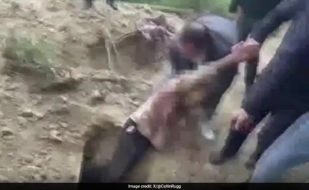 Man Buried Alive for 4 Days Saved Current Affairs Question