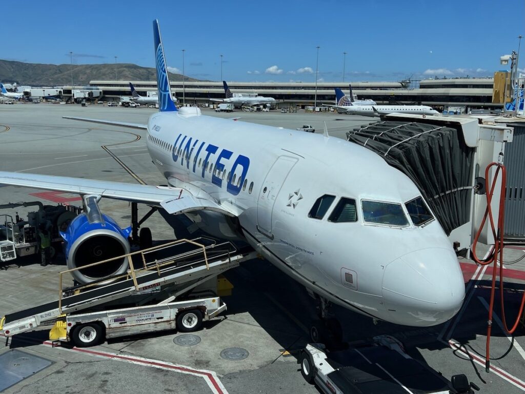 United Airlines Cleared for Takeoff FAA Lifts Restrictions on New