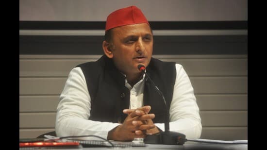 Akhilesh Yadav Slams ‘Fake’ Police Encounters: Is UP’s Law and Order Just a Political Show?